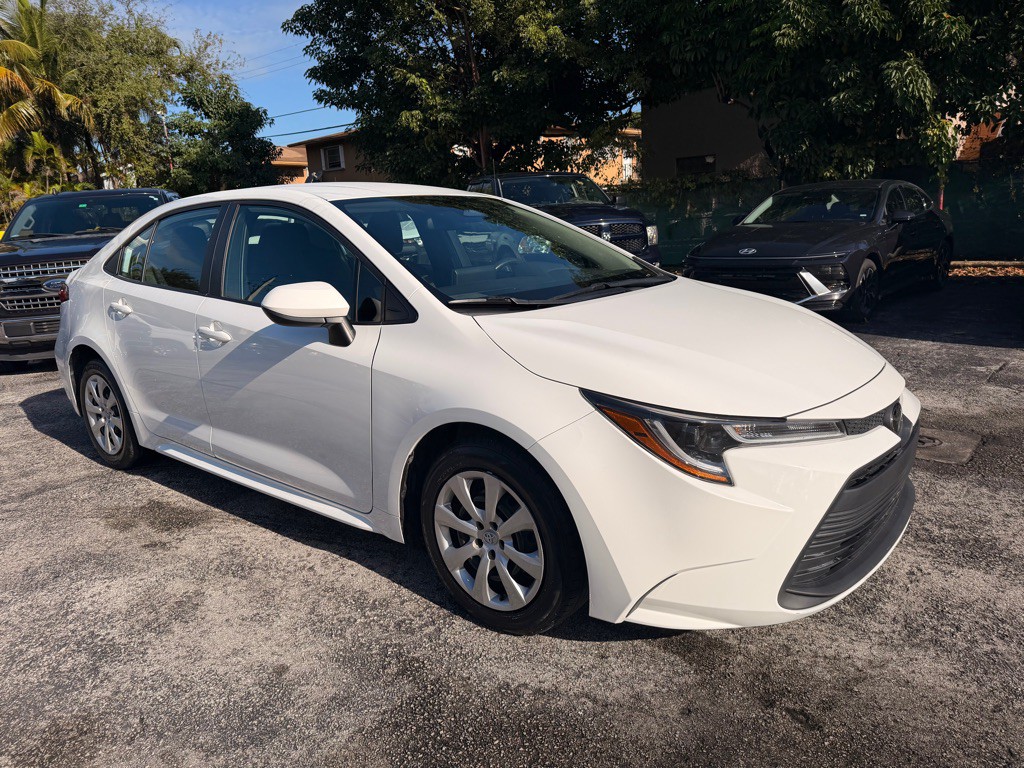 2023 Toyota Corolla Image 6