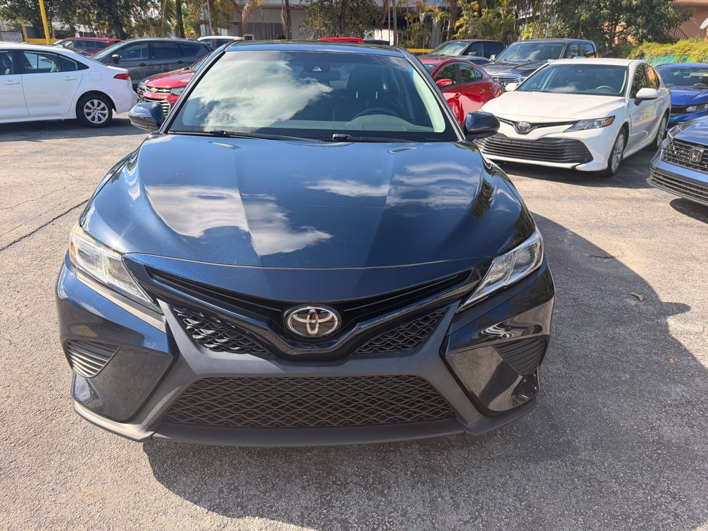 2018 Toyota Camry Image 7