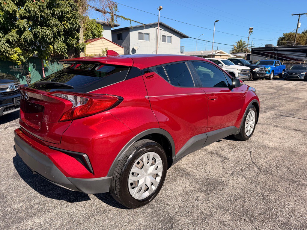 2019 Toyota C-HR Image 7