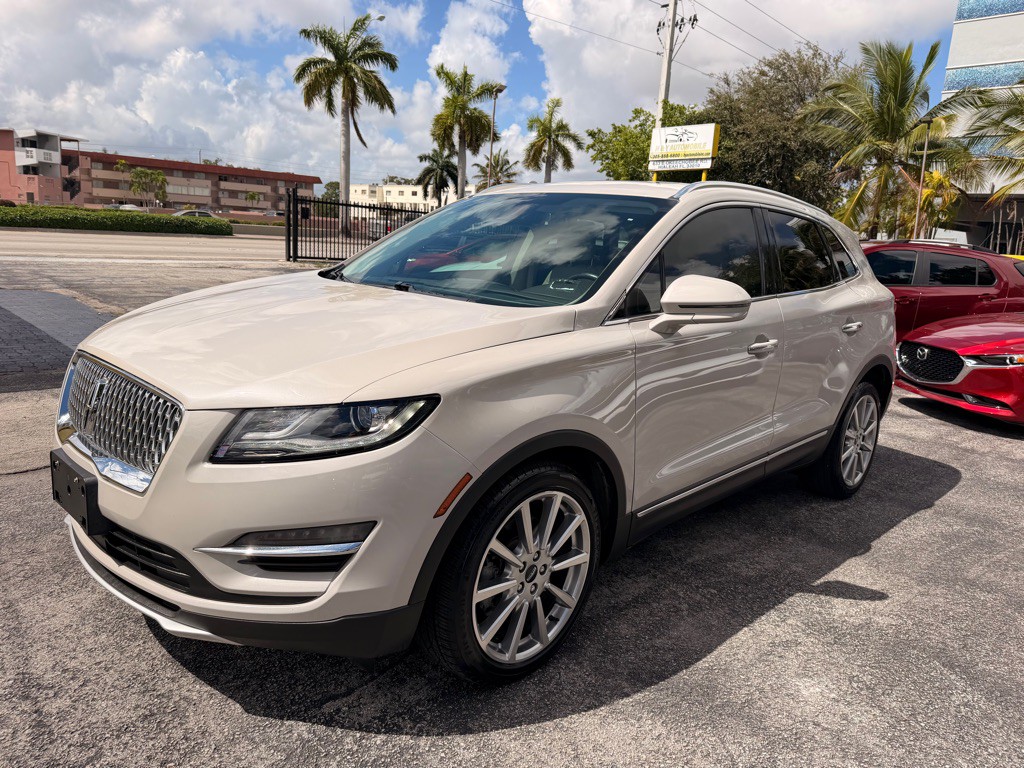 2019 Lincoln MKC Image 1