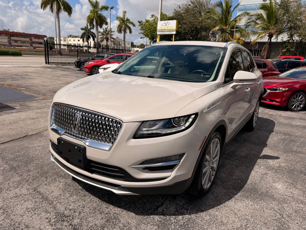 2019 Lincoln MKC Image 3