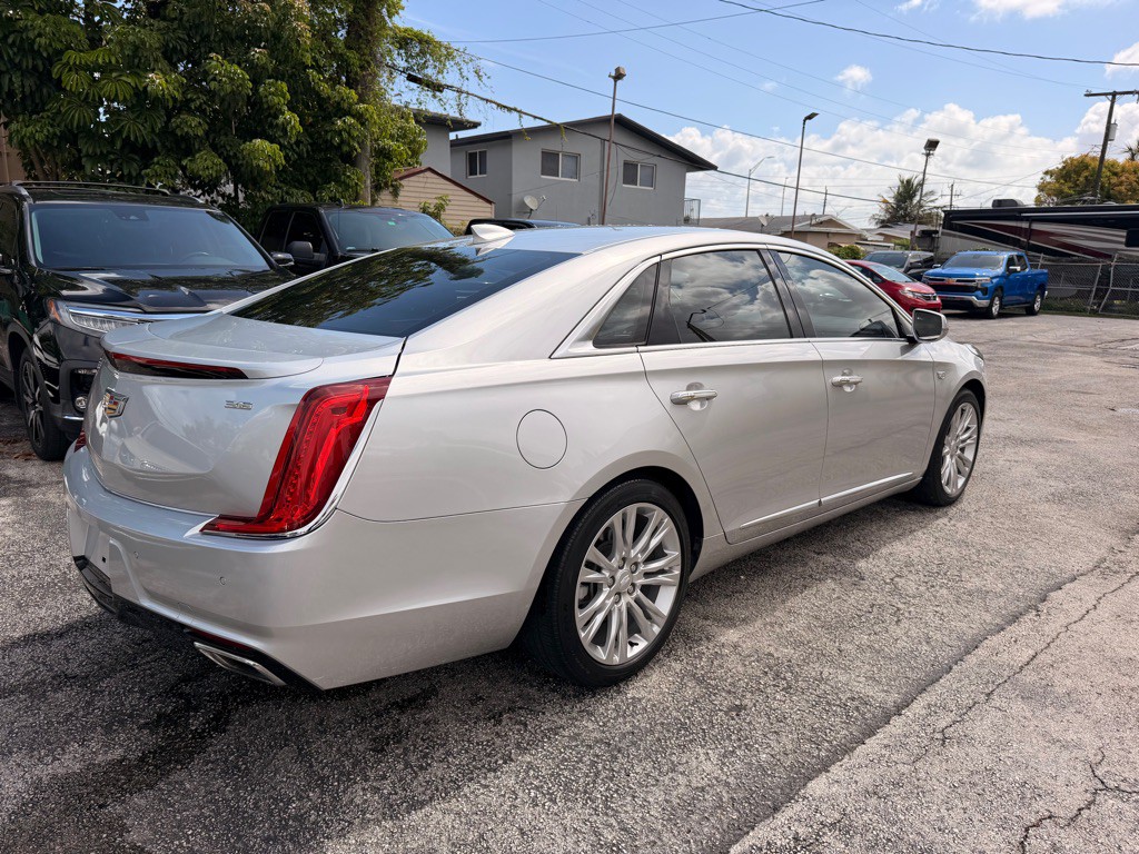 2019 Cadillac XTS Image 6