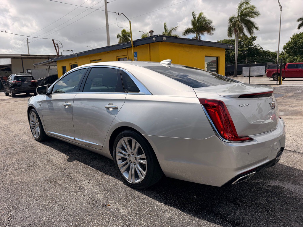 2019 Cadillac XTS Image 10