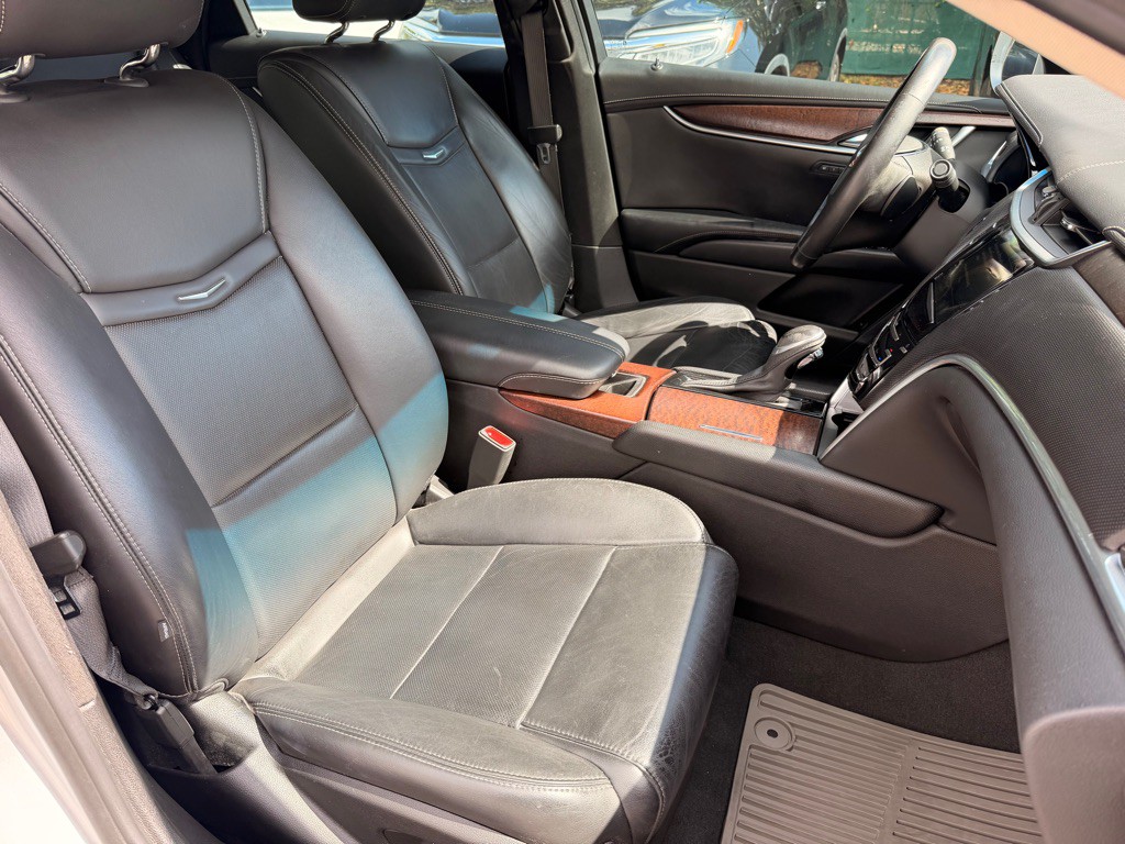 2019 Cadillac XTS Image 13