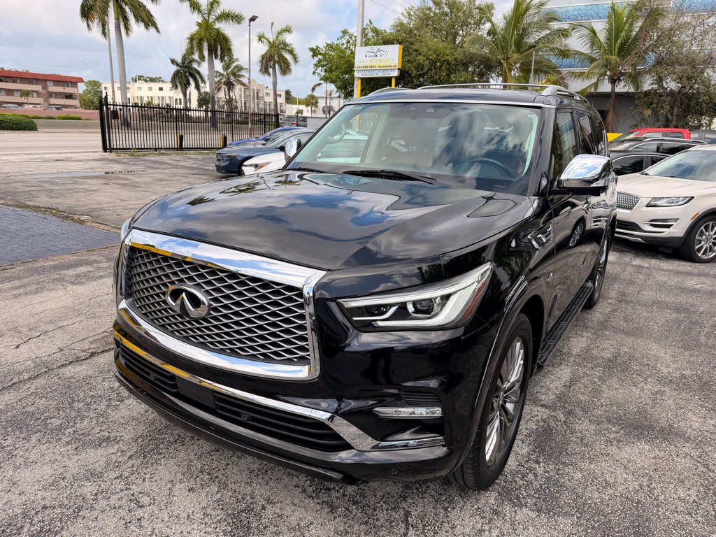 2019 INFINITI QX80 Image 2