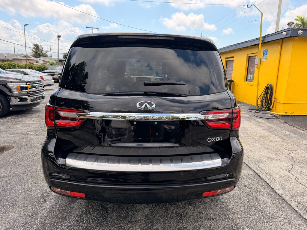 2019 INFINITI QX80 Image 8