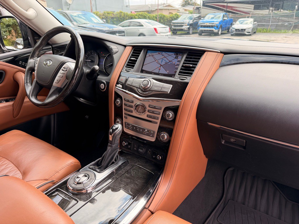 2019 INFINITI QX80 Image 13