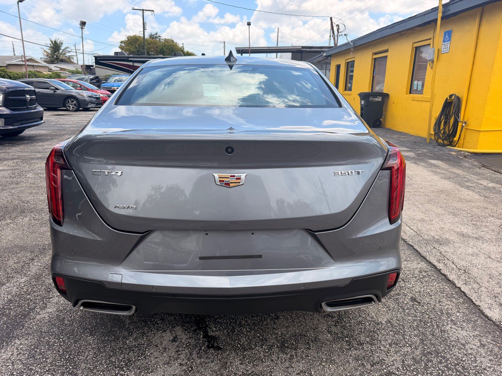 2022 Cadillac CT4 Image 11