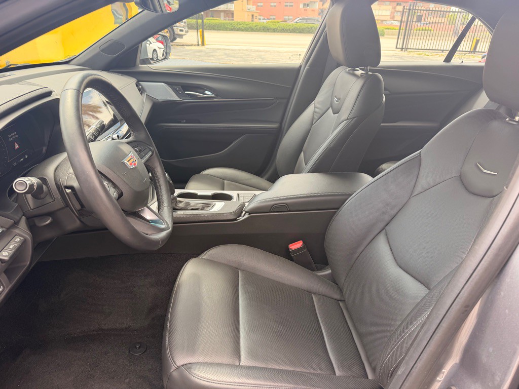 2022 Cadillac CT4 Image 14