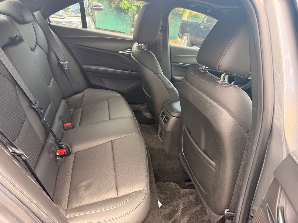 2022 Cadillac CT4 Image 16