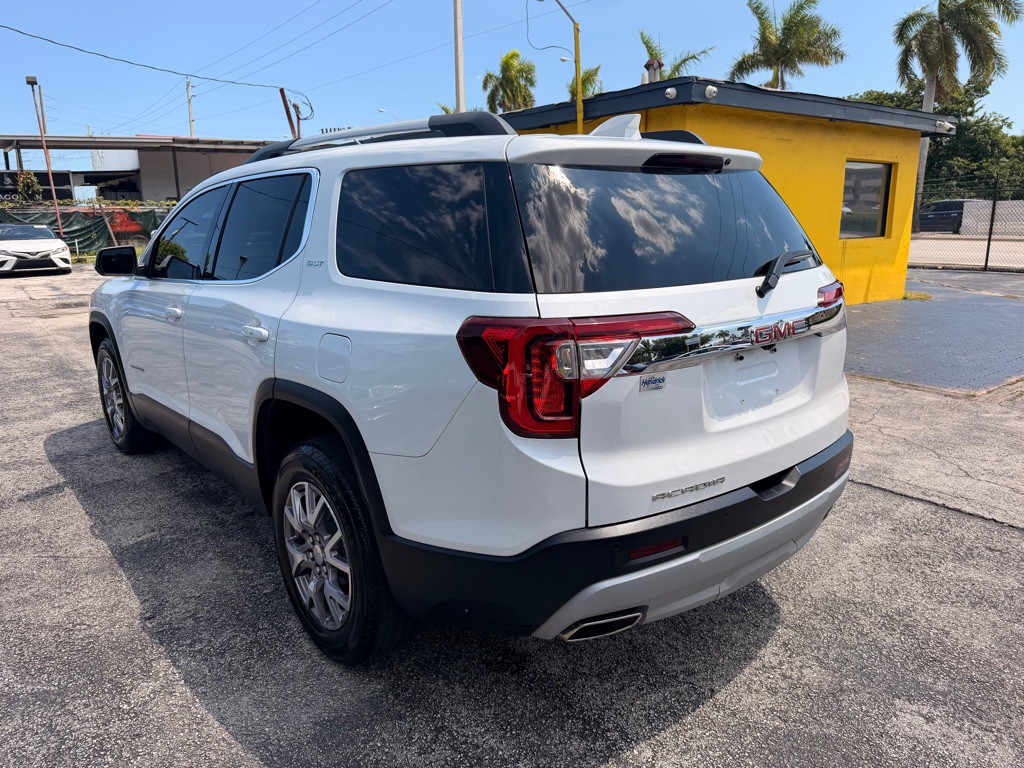 2020 GMC Acadia Image 10