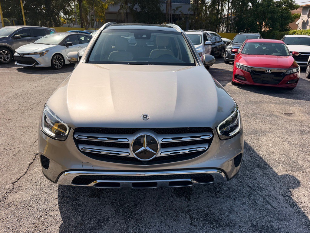 2022 Mercedes-Benz GLC-Class Image 4