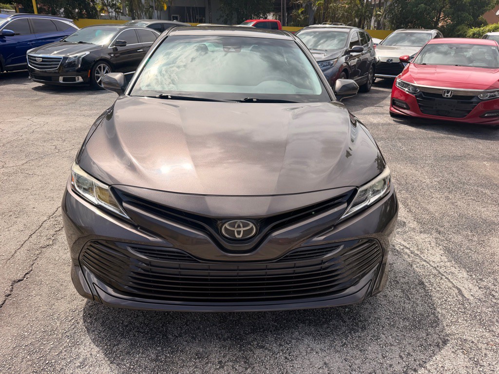 2019 Toyota Camry Image 5