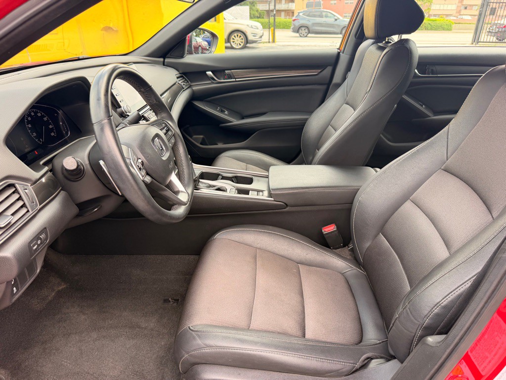 2020 Honda Accord Image 15
