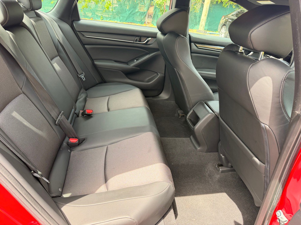 2020 Honda Accord Image 17