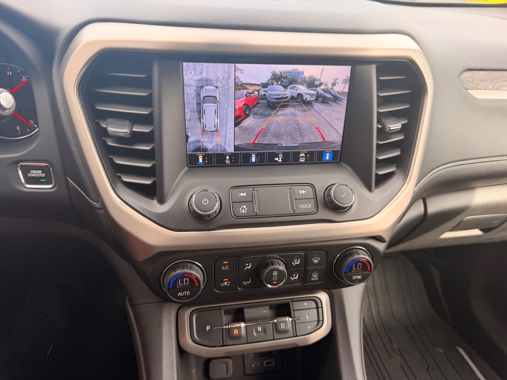 2021 GMC Acadia Image 23