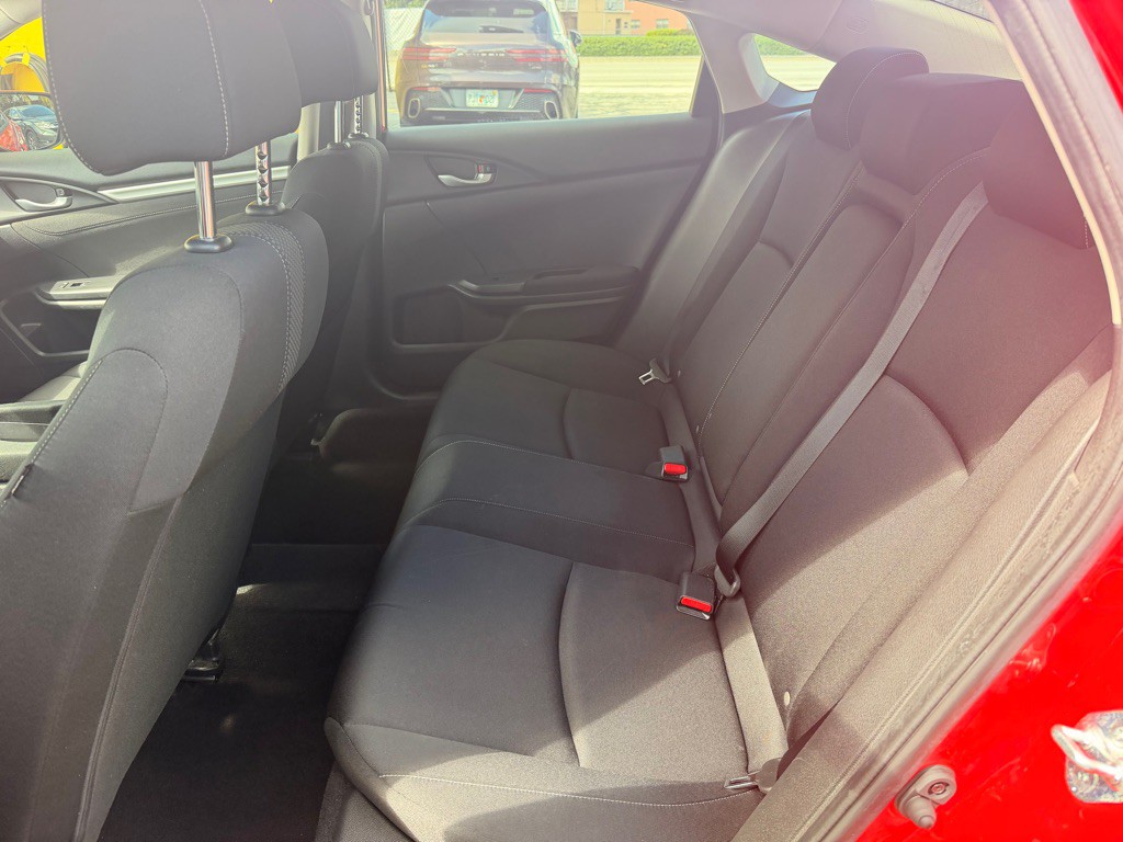2019 Honda Civic Image 16