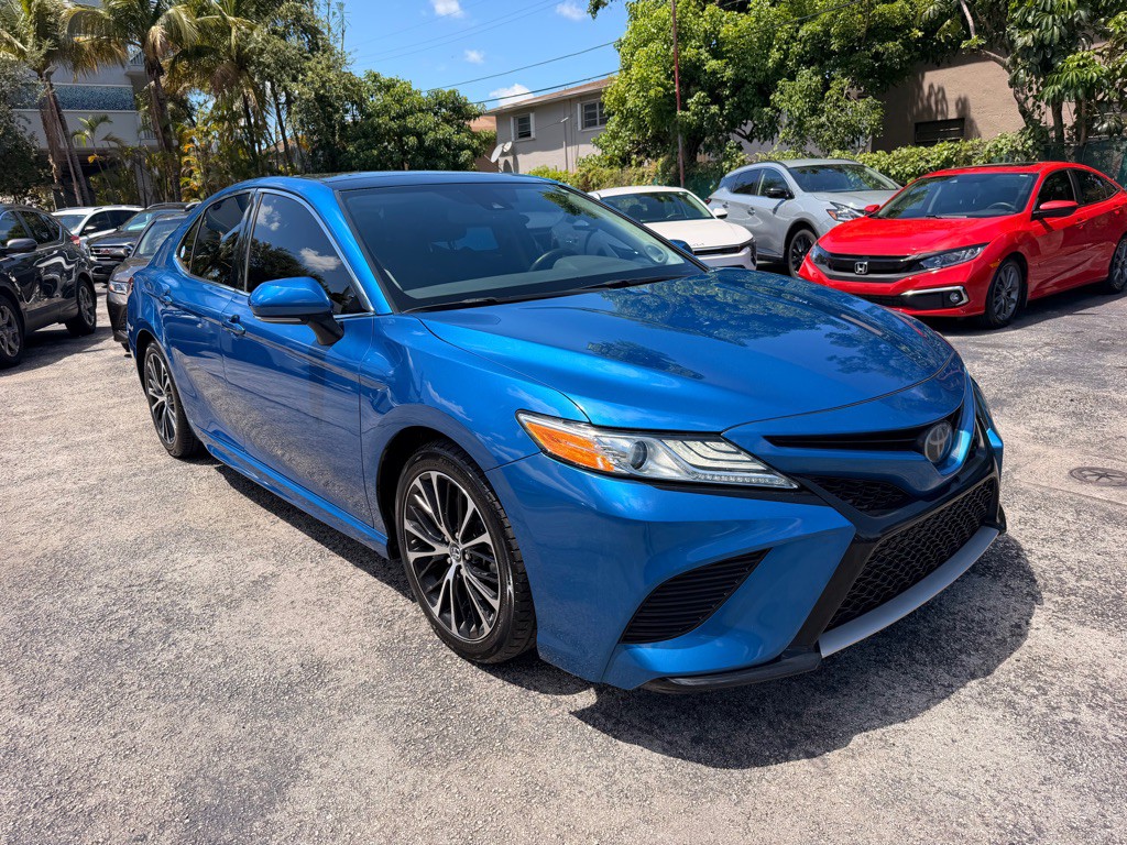 2020 Toyota Camry Image 6