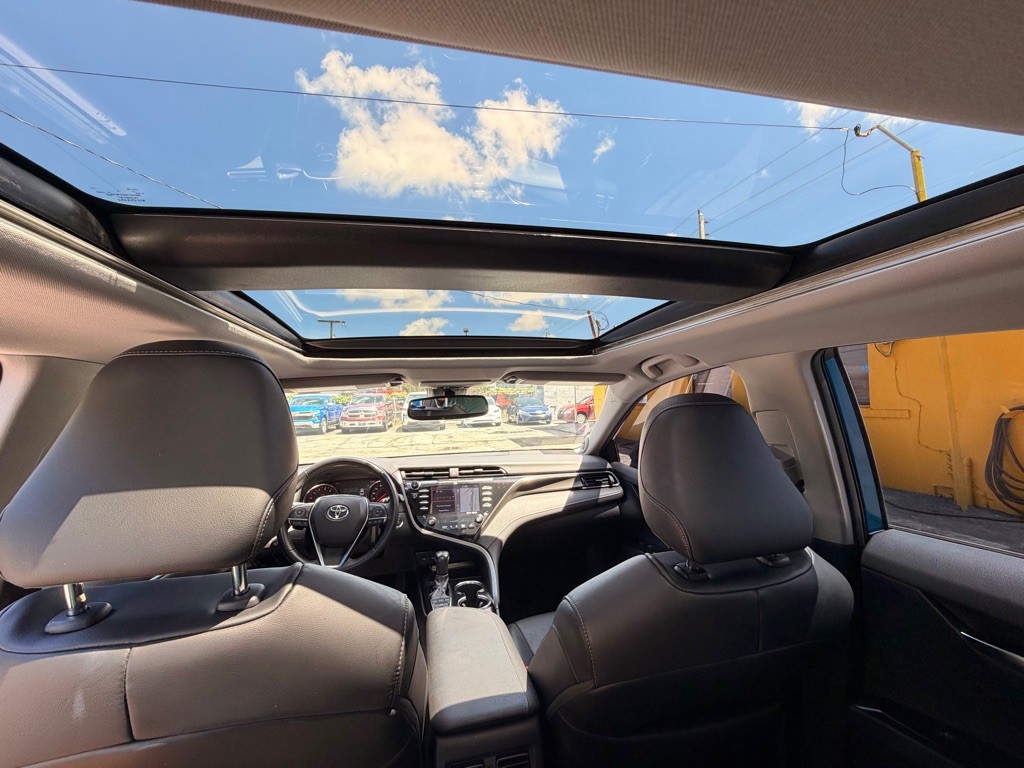 2020 Toyota Camry Image 23