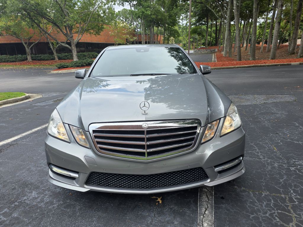 2012 Mercedes-Benz E-Class Image 2