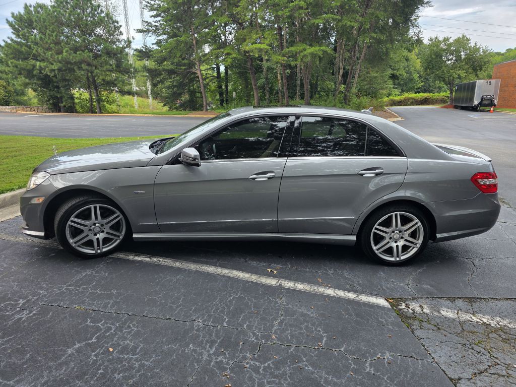 2012 Mercedes-Benz E-Class Image 4