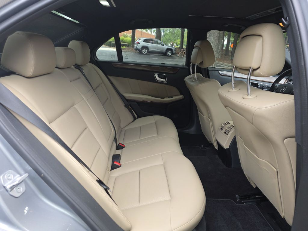 2012 Mercedes-Benz E-Class Image 14