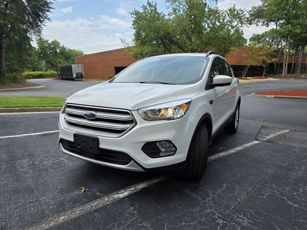 2019 Ford Escape Image 1