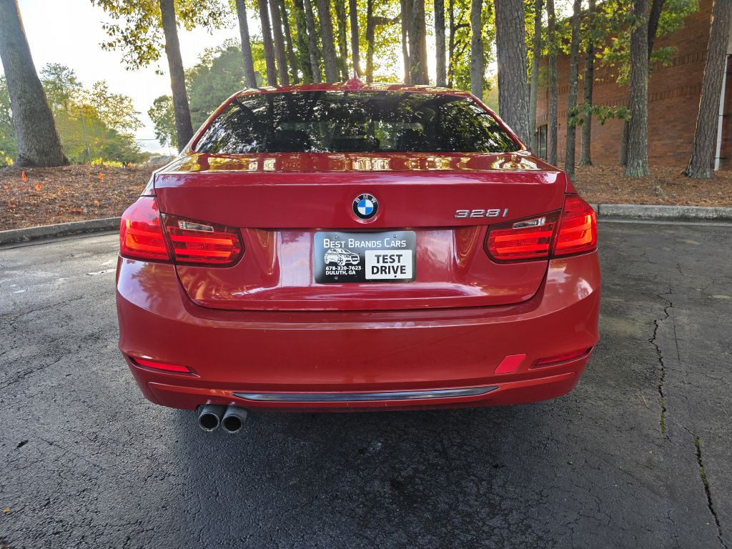 2014 BMW 3 Series Image 6