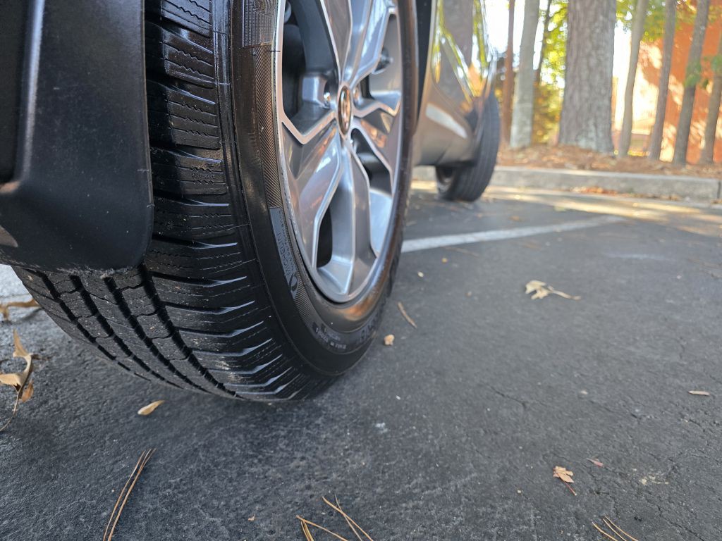 2016 Hyundai Santa Fe Image 9