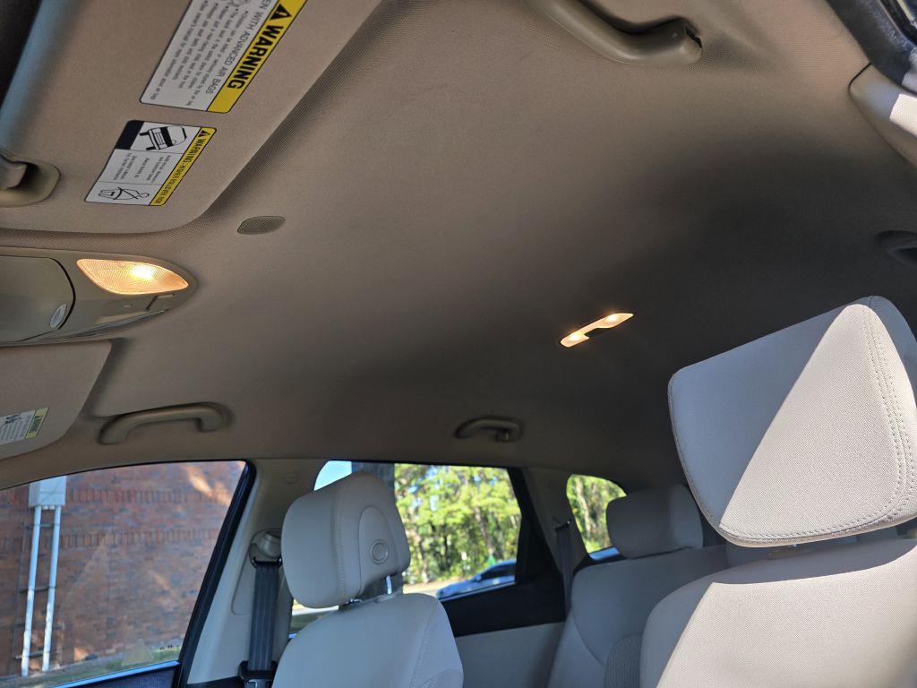 2016 Hyundai Santa Fe Image 20