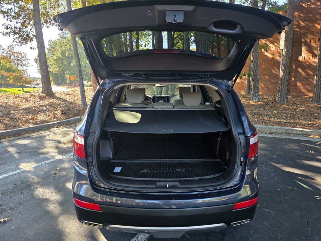 2016 Hyundai Santa Fe Image 21