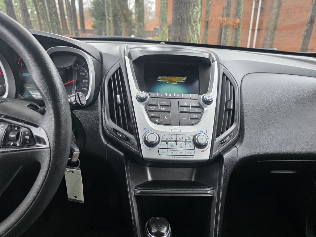 2016 Chevrolet Equinox Image 21