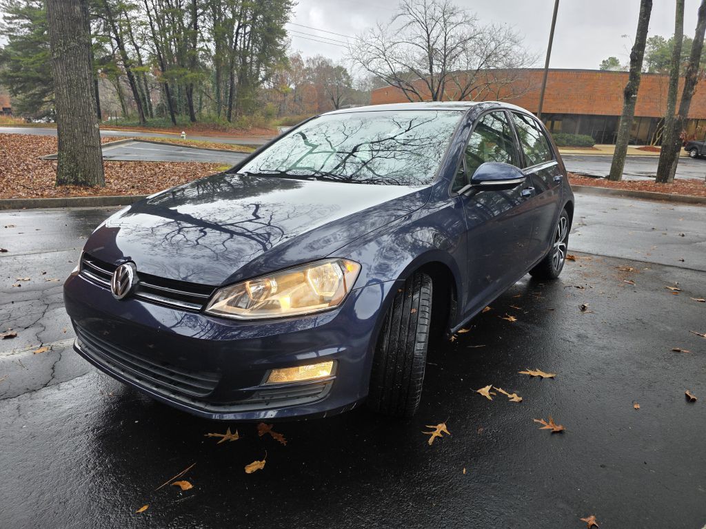 2015 Volkswagen Golf Image 1
