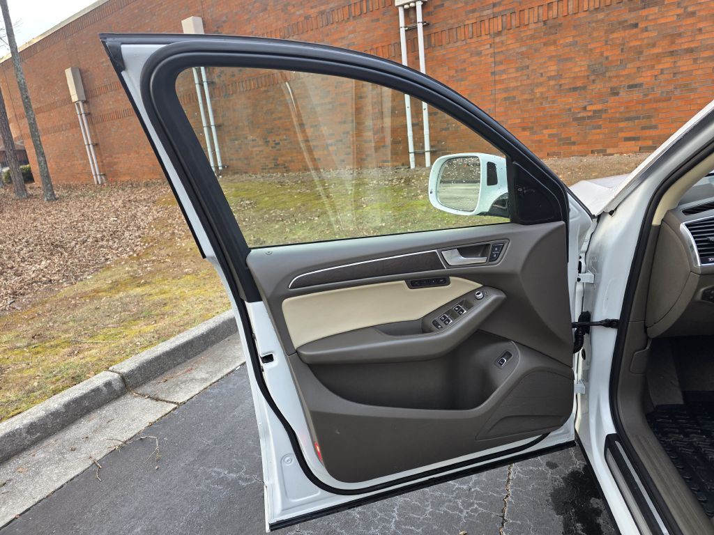 2015 Audi Q5 Image 16