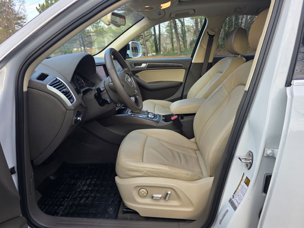 2015 Audi Q5 Image 17