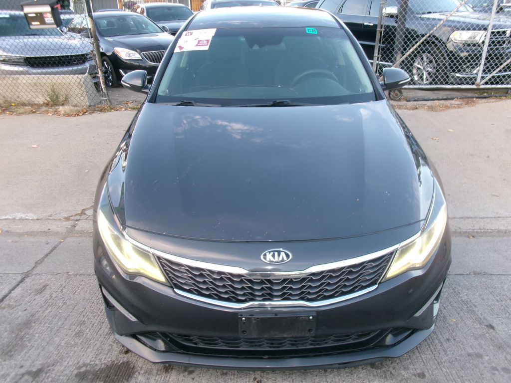 2019 Kia Optima Image 3