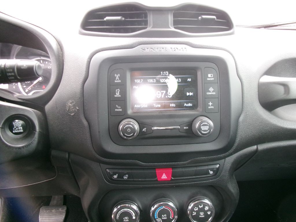 2016 Jeep Renegade Image 7