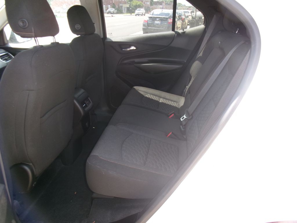 2018 Chevrolet Equinox Image 6