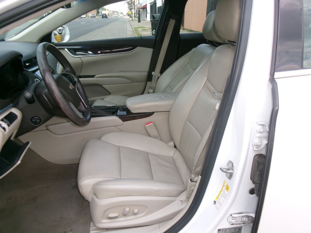 2017 Cadillac XTS Image 5