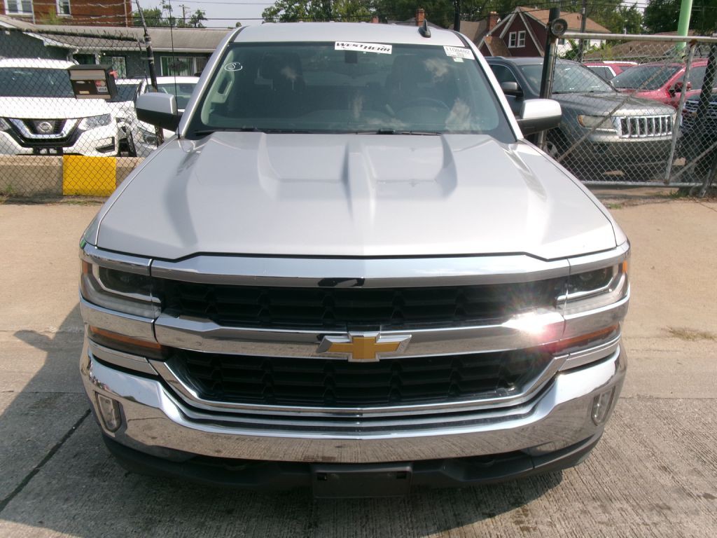 2017 Chevrolet Silverado 1500 Image 3