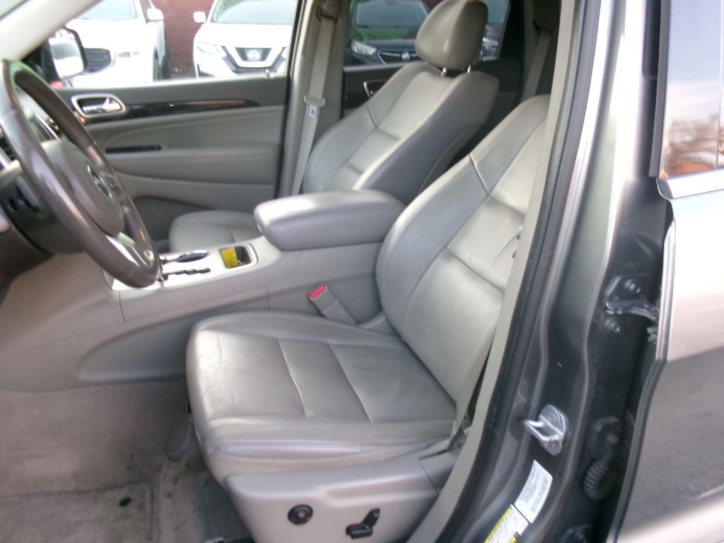2012 Jeep Grand Cherokee Image 5