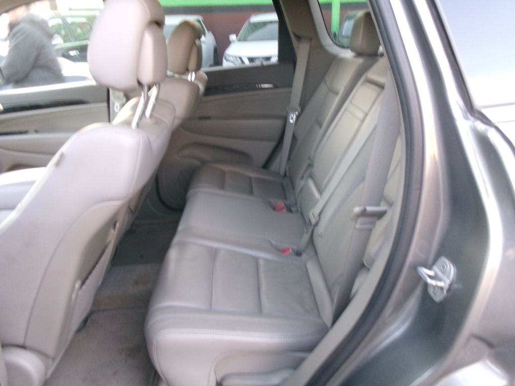 2012 Jeep Grand Cherokee Image 6