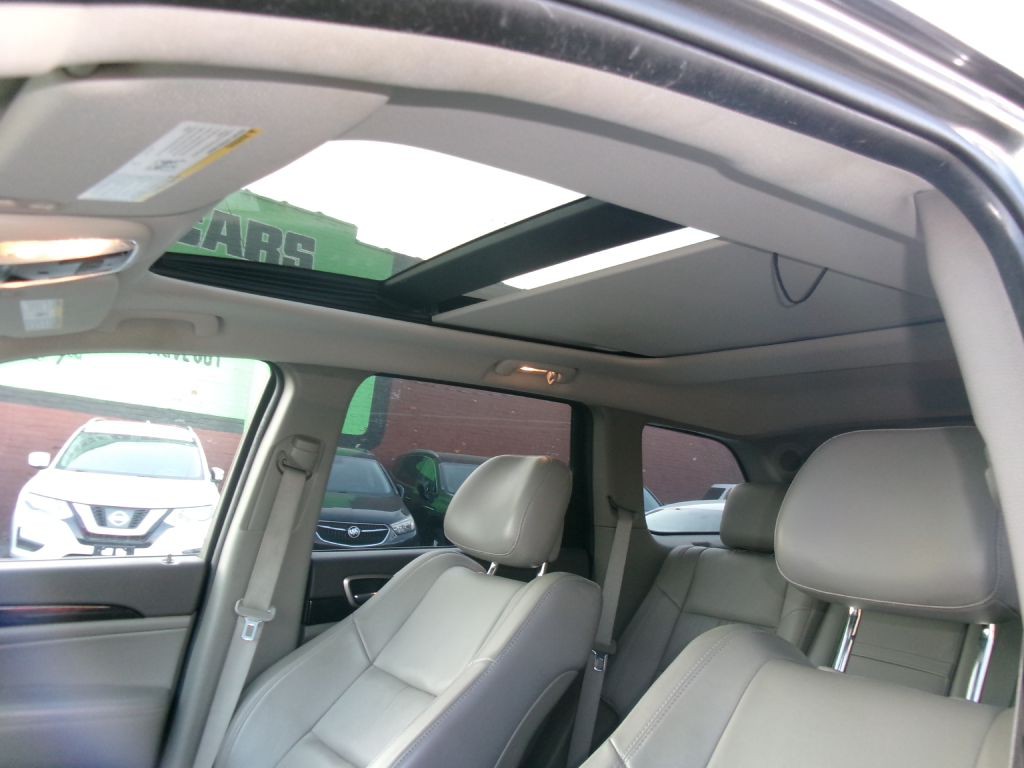 2012 Jeep Grand Cherokee Image 7