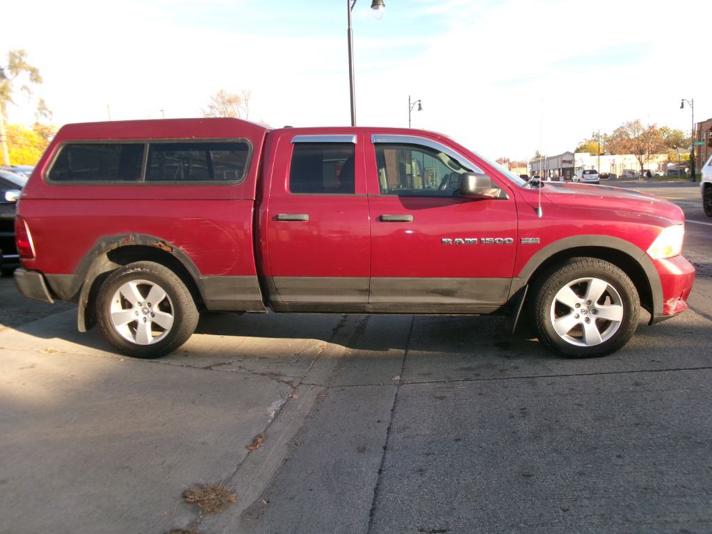 2012 Dodge Ram 1500 Image 2