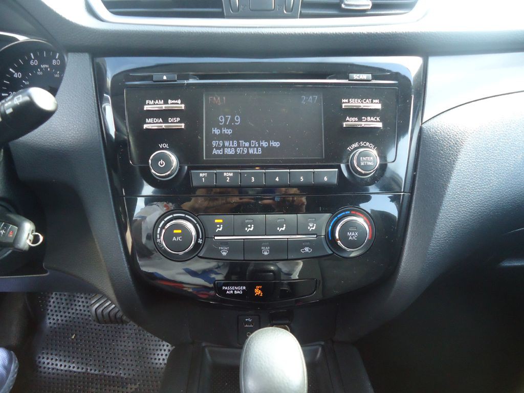2015 Nissan Rogue Image 7