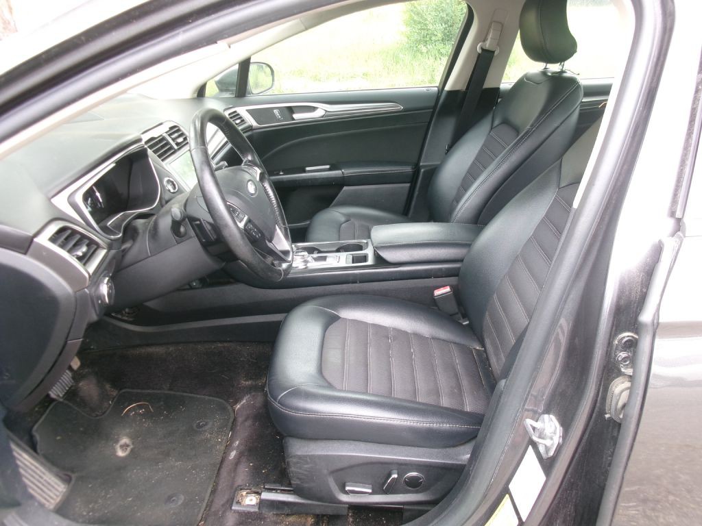 2017 Ford Fusion Image 7