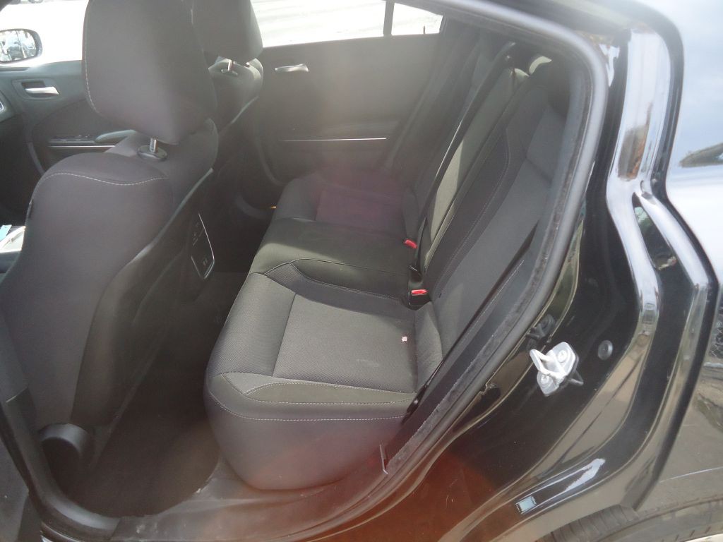 2016 Dodge Charger Image 6