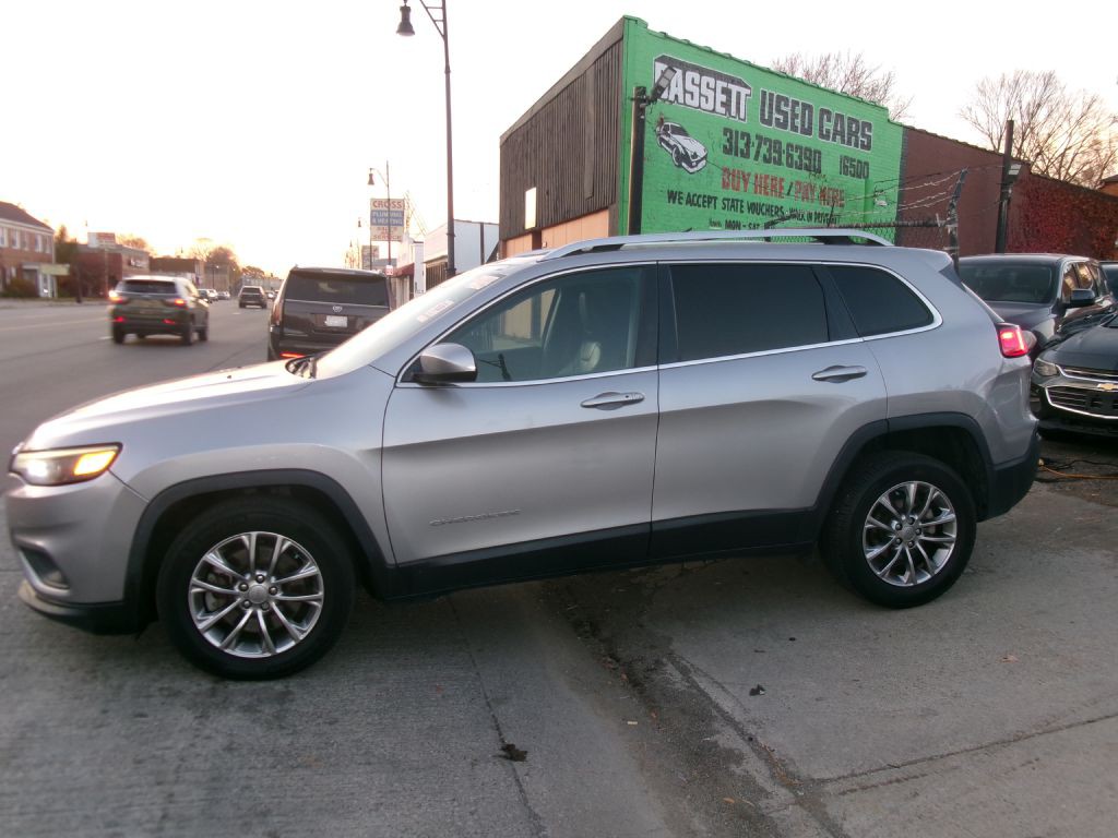2019 Jeep Cherokee Image 1
