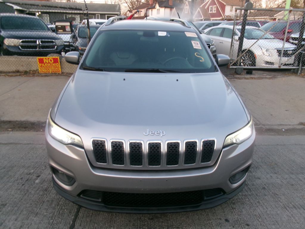 2019 Jeep Cherokee Image 3