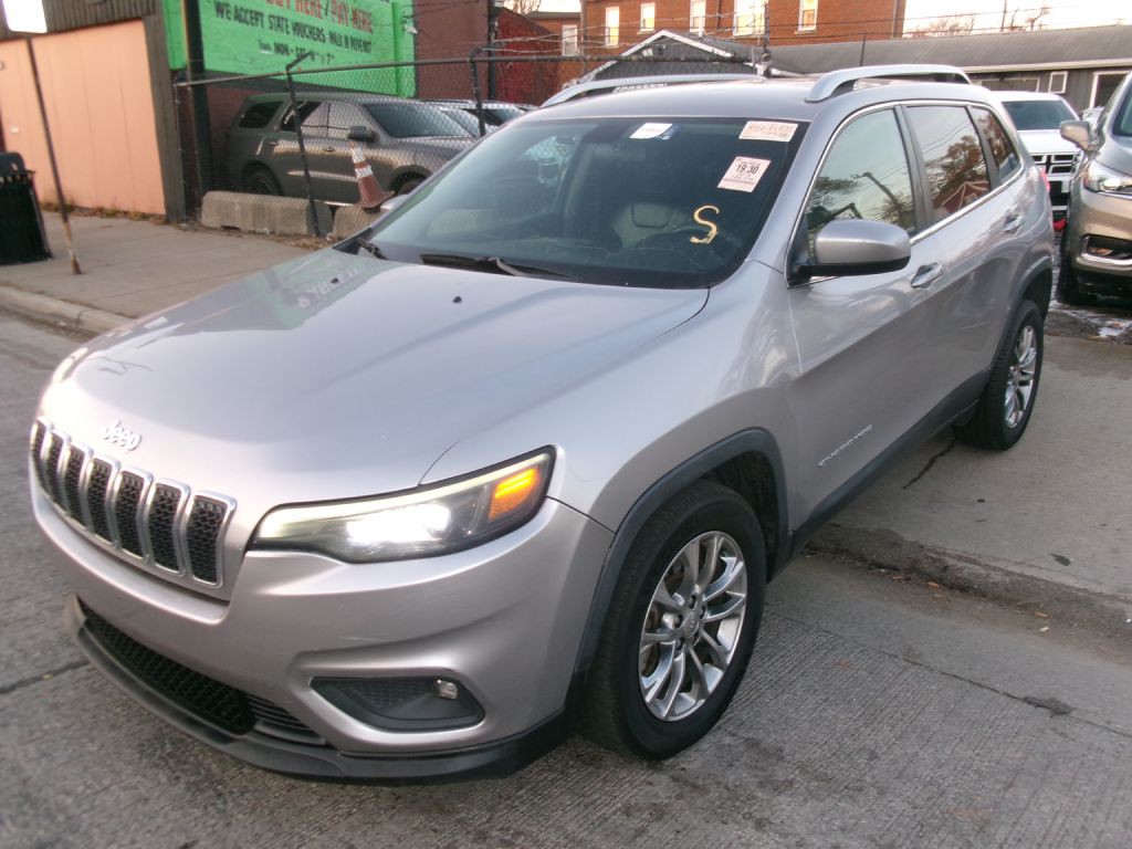 2019 Jeep Cherokee Image 8